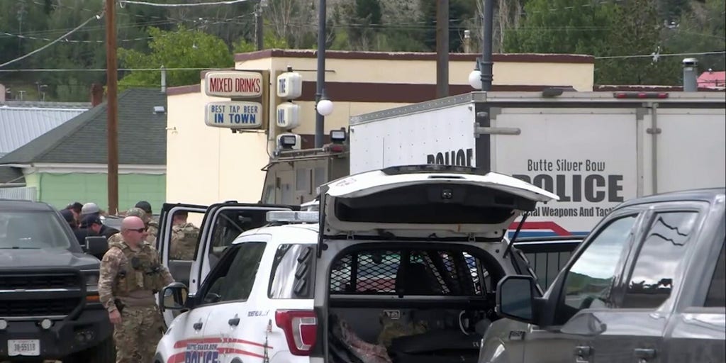 Montana Bar Shooting Kills Four Suspect At Large