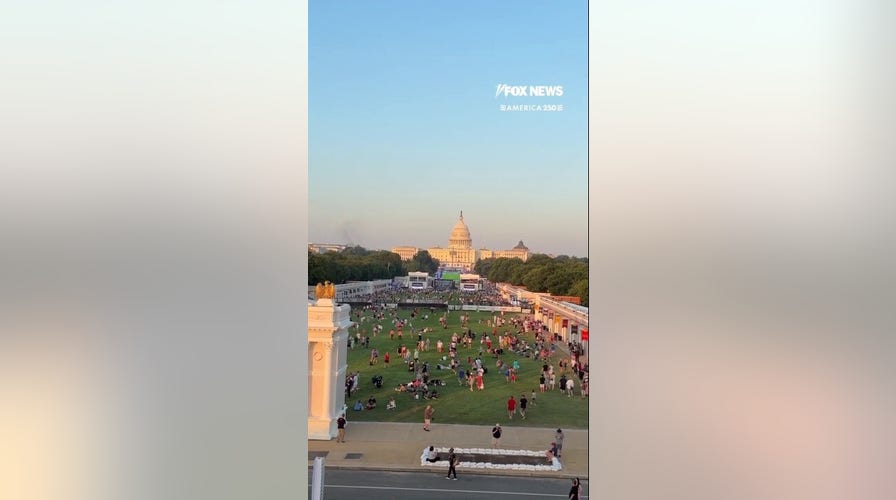Take in DC’s skyline aboard the Freedom 250 Wheel