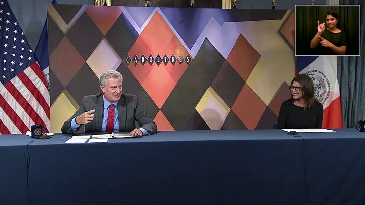 De Blasio's joke about pursuing comedy as a second act falls flat
