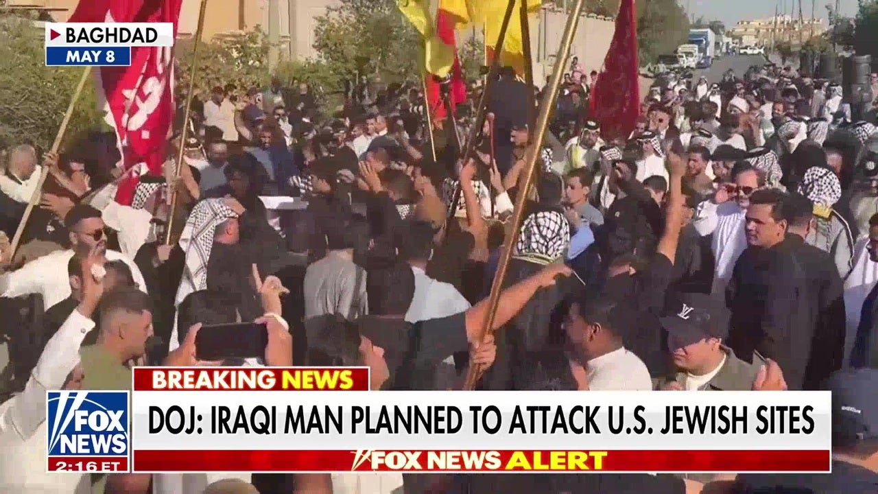 Iraqi national charged with plans to attack US Jewish sites was pictured with Qasem Soleimani