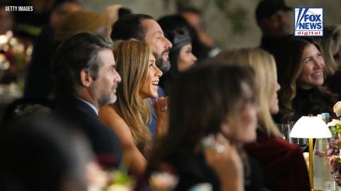 Jennifer Aniston’s romance with Jim Curtis faces celebrity relationship trap, expert warns