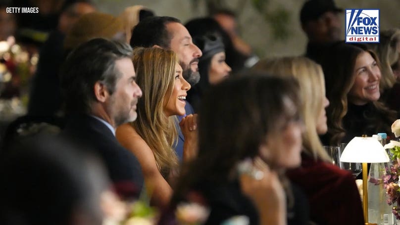 Jennifer Aniston’s romance with Jim Curtis faces celebrity relationship trap, expert warns