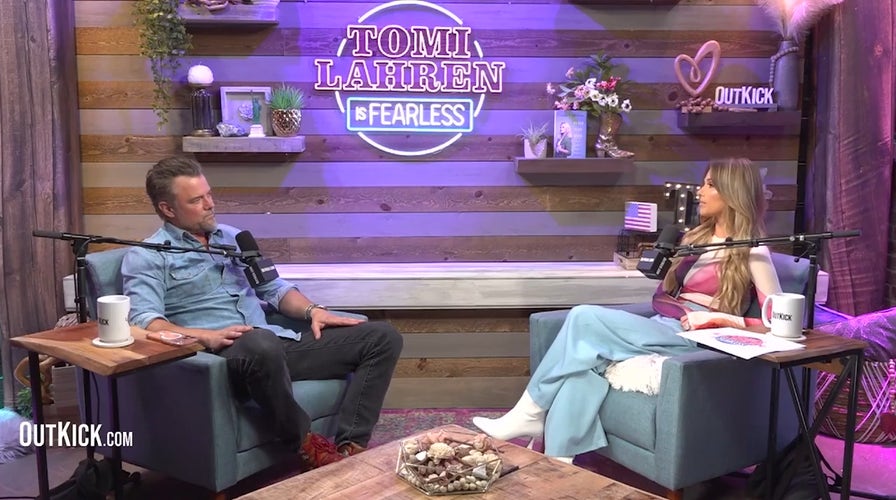 What Josh Duhamel REALLY Thinks About Fergie Now | Tomi Lahren Is Fearless