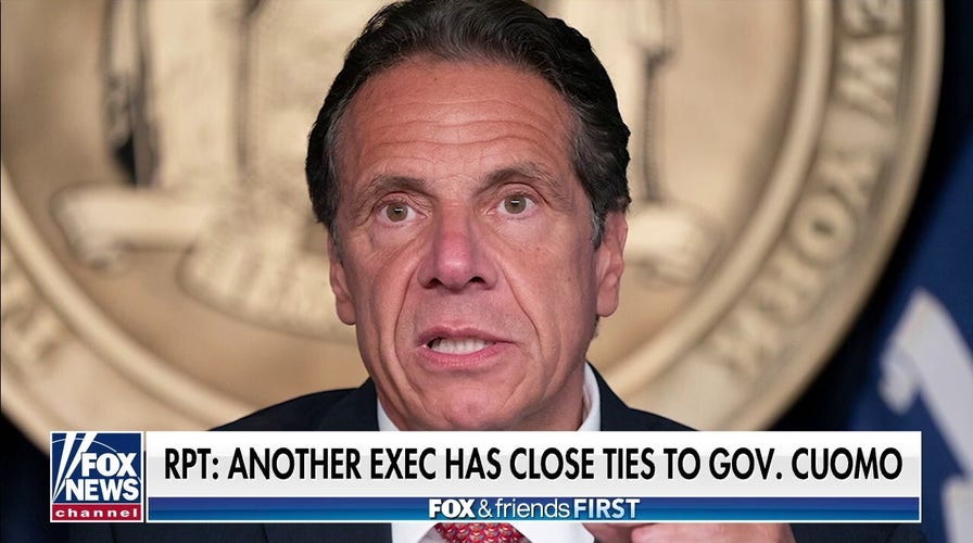 CNN executive suggests Chris Cuomo take leave amid brother's scandals