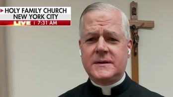 Father Murray shares 'Christmas message' on 'Fox & Friends'