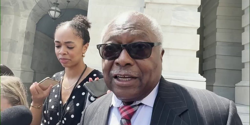 Rep. James Clyburn says Biden must 'stay the course' after debate | Fox News Video