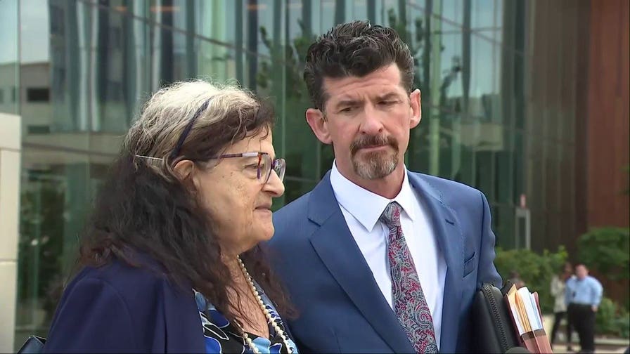Illinois mom accused of killing toddler was "psychotic," lawyer says