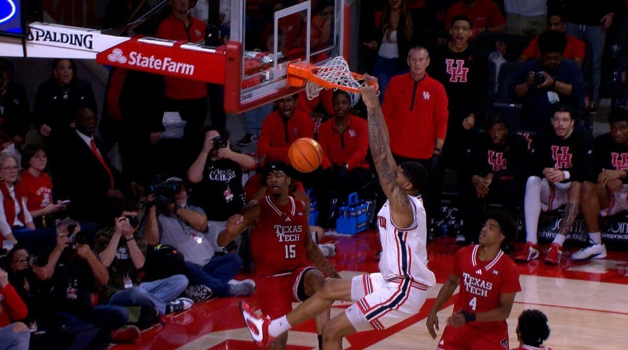 Houston' Kingston Flemings Finds Chris Cenac Jr., Who Finishes with a Powerful Dunk vs Texas Tech