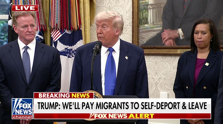  President Trump responds to controversial AI-generated image of him as the pope