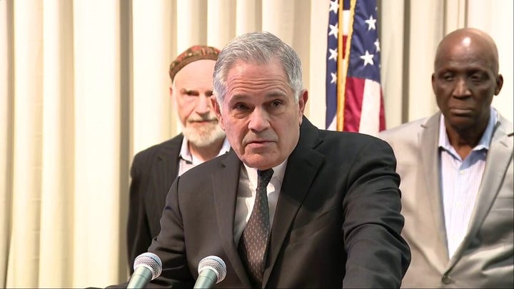 Philadelphia District Attorney holds press conference following fatal Minneapolis shooting