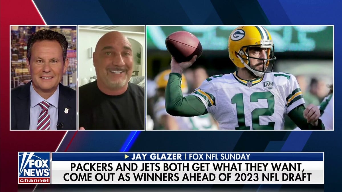 Aaron Rodgers could wear Joe Namath's iconic 12 jersey if plays