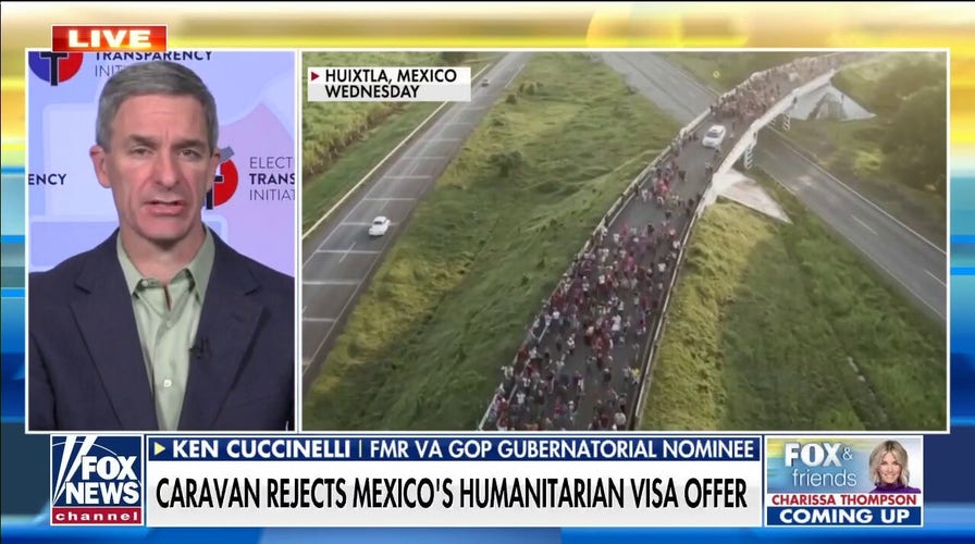 Caravan rejects Mexico's visa offer as it continues toward US southern border