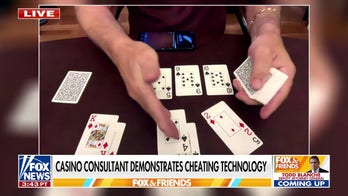 Casino consultant demonstrates cheating technology
