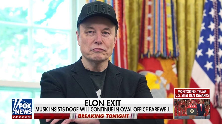  Elon Musk is presented golden key at the White House