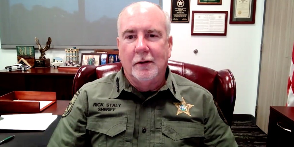 Florida sheriff says arrests for outstanding warrants won't stop during Hurricane Milton