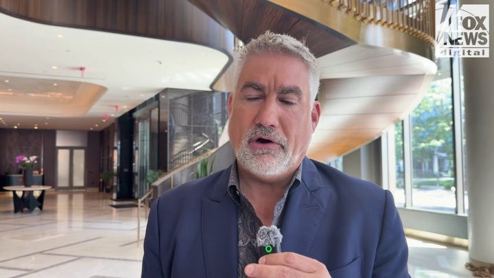 Taylor Hicks credits faith and blue-collar Birmingham roots for keeping him grounded after 'American Idol' win