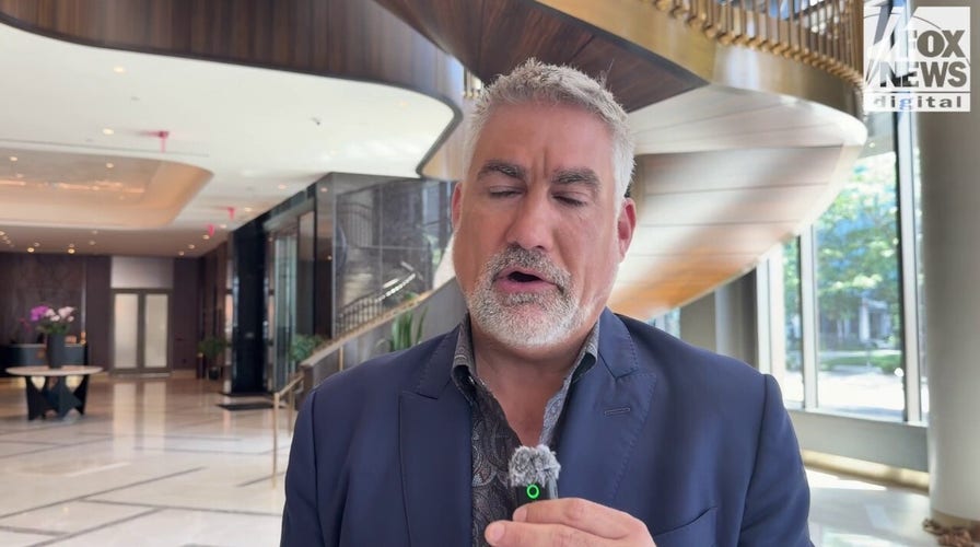 Taylor Hicks credits faith and blue-collar Birmingham roots for keeping him grounded after 'American Idol' win