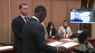 La familia de Christian Obumseli interviene en la vista para dictar sentencia contra Courtney Clenney tras el acuerdo de declaración de culpabilidad