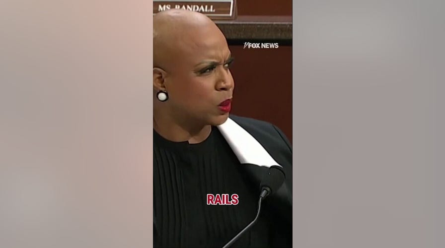 WATCH: Shouting Dems go 'OFF THE RAILS' at Minnesota fraud hearing