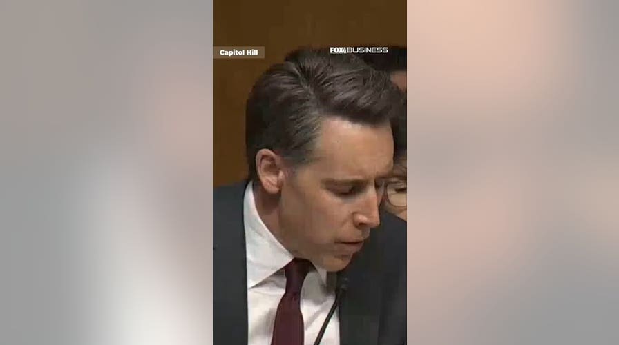 Sen. Hawley calls out Fauci for ABUSING Fifth Amendment