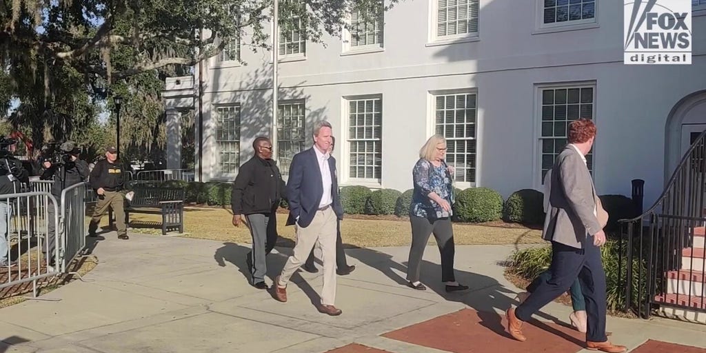 Buster Murdaugh arrives at South Carolina court for father Alex Murdaugh's murder trial Fox