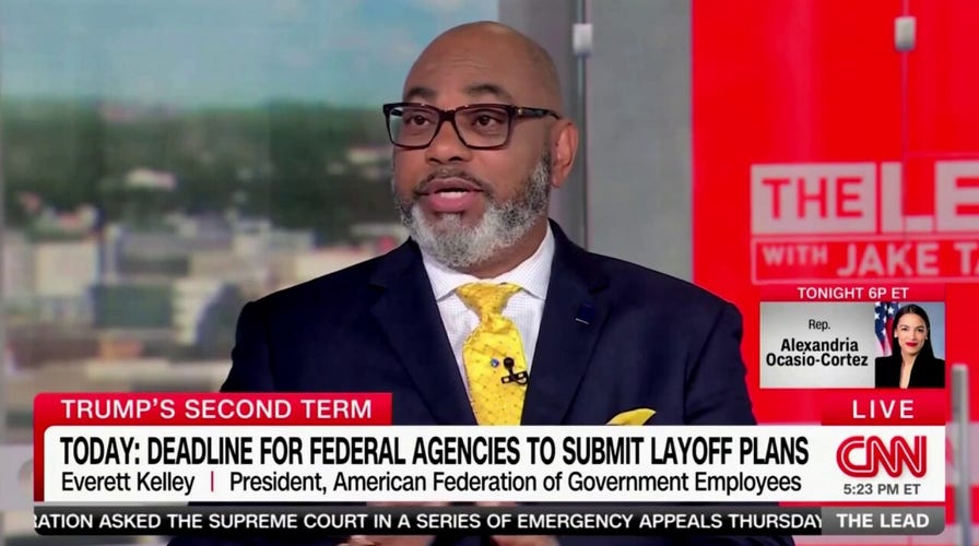 Federal workers' union head claims it's misinformation to say government is 'too big'