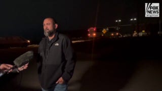 WATCH: Migrants seek asylum on U.S.-Mexico border in Texas - Fox News