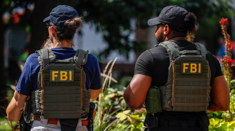 WATCH LIVE: FBI holds news conference on thwarted potential New Year's Eve terror attack