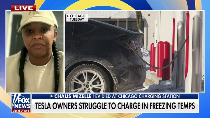 Tesla owner describes struggle with charging station during Chicago winter storm: 'Complete disaster'