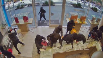 Mob of masked thieves storm California jewelry store, stealing $1 million in merchandise