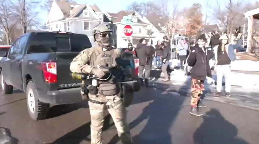 Anti-ICE agitators swarm, confront federal agents during immigration enforcement operations