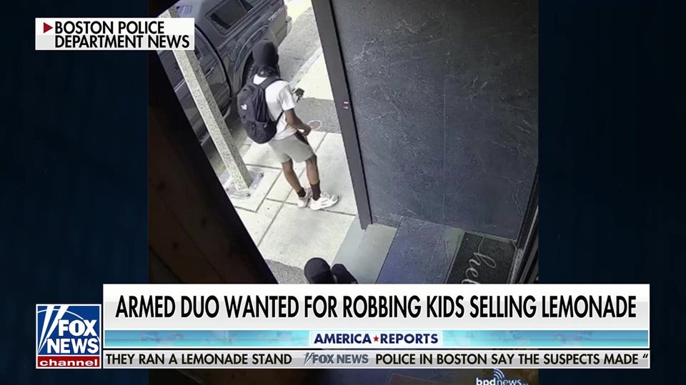 Boston police search for armed duo who robbed kids' lemonade stand