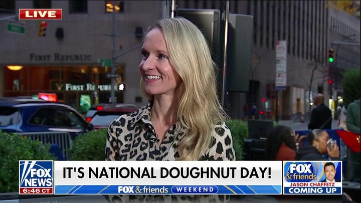 ‘Fox & Friends Weekend’ co-hosts make air-fried donuts in celebration of national donut day 