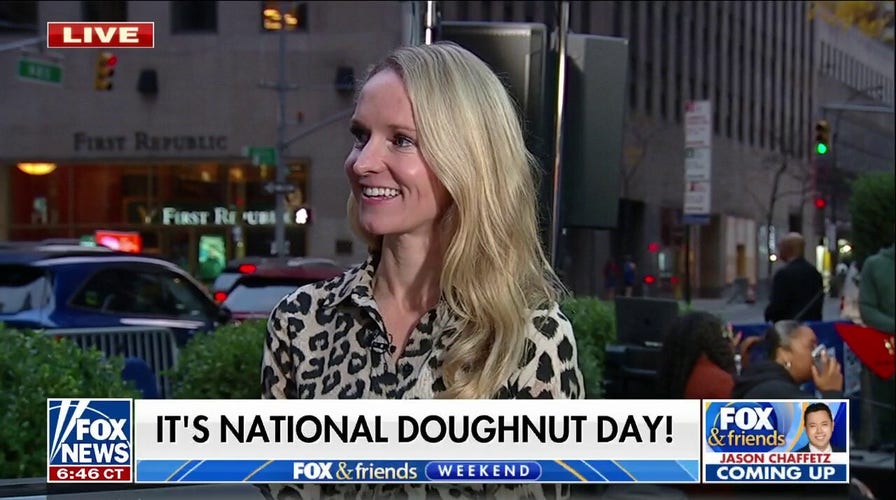 ‘Fox & Friends Weekend’ co-hosts make air-fried donuts in celebration of national donut day 