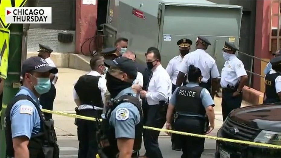 Chicago gun violence leaves at least 9 dead, two dozen injured from weekend shootings