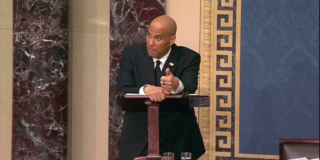 Cory Booker blasts Trump during marathon speech