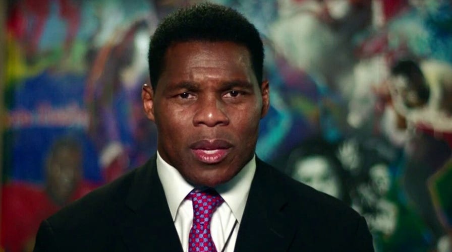 Herschel Walker praises Trump's character, defends NFL anthem protest stance
