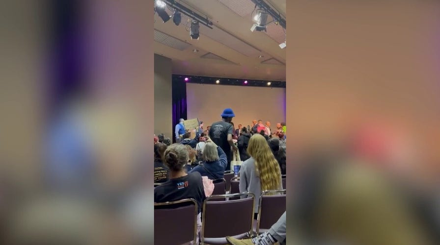 San Francisco Da Who Promised To Restore Order Walks Out Of Debate San Francisco Da Who Promised To Restore Order Walks Out Of Debate