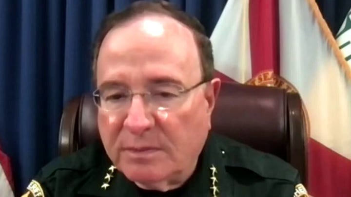 Florida sheriff says people need to be trained to stop threats