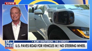 Federal government moving towards cars without steering wheels or pedals