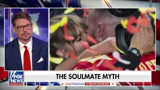 Author questions Taylor Swift and Travis Kelce romance - Fox News