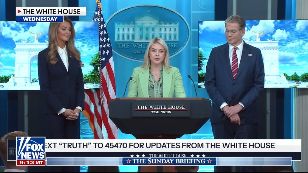 Trump's top arts commissioner details proposed triumphal arch in DC