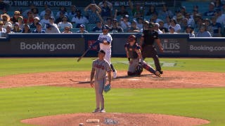 Kyle Tucker & Max Muncy hit homers in sixth inning, extending Dodgers' lead over Braves