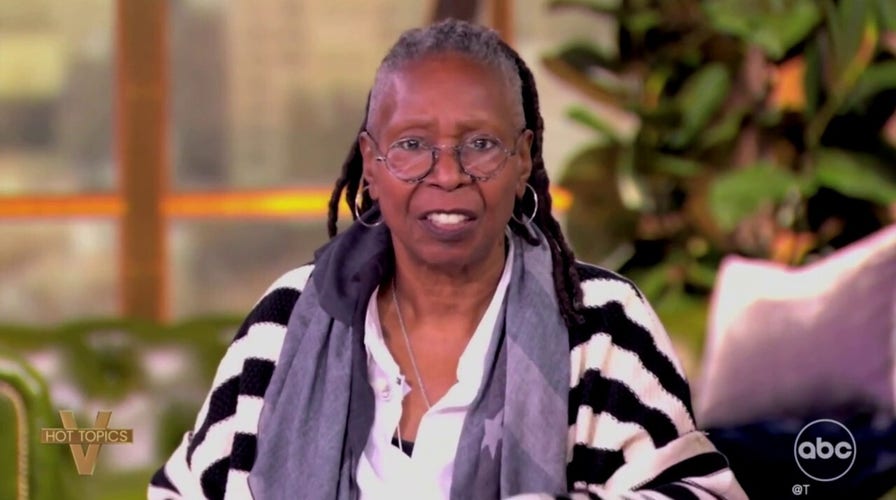 Whoopi Goldberg se burla de los críticos que atacaron a la cantante Nicole Scherzinger por gustarle la gorra "Make Jesus First Again