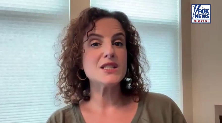Marriage therapist shares why churchgoers may have stronger sexual connections