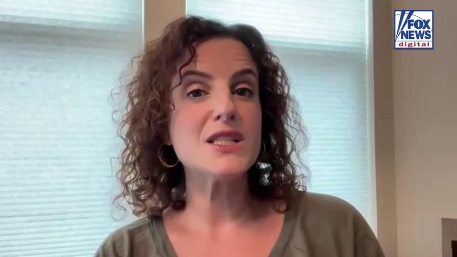 Marriage therapist shares why churchgoers may have stronger sexual connections