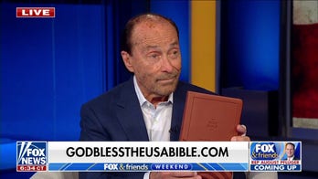 Country music icon Lee Greenwood celebrates National Bible Sunday with release of 'God Bless the USA' Bible