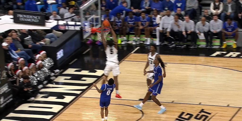 Providence's Jason Edwards finds Jamier Jones for near half-court alley-oop vs. Seton Hall