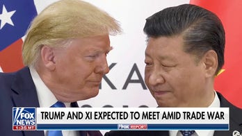 Trump meets with Qatari officials while en route to Asia 