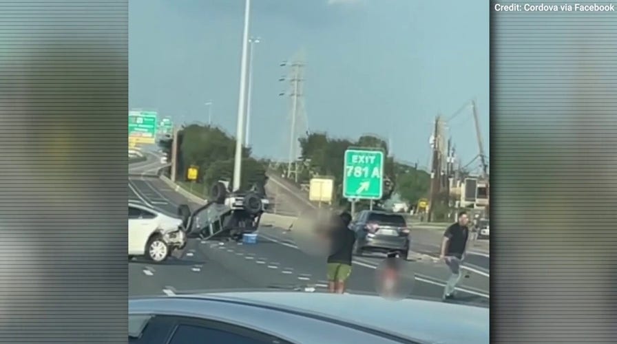 Video shows terrified toddlers in diapers stranded on Texas highway after being ejected during crash